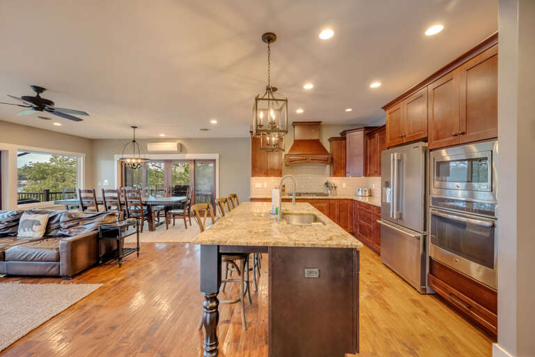 Super Large Chef's Kitchen with a Lake View Super Large Chef's Kitchen with a Lake View