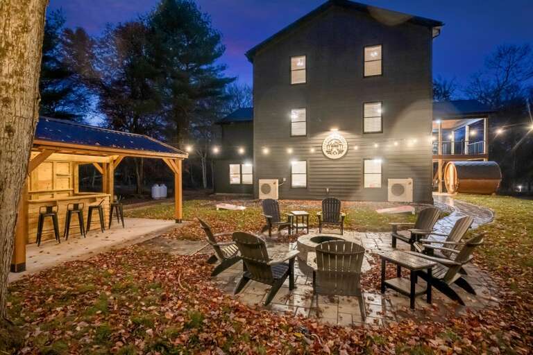 Good Times After Dark at the Bar and Fire Pit. Good Times After Dark at the Bar and Fire Pit.
