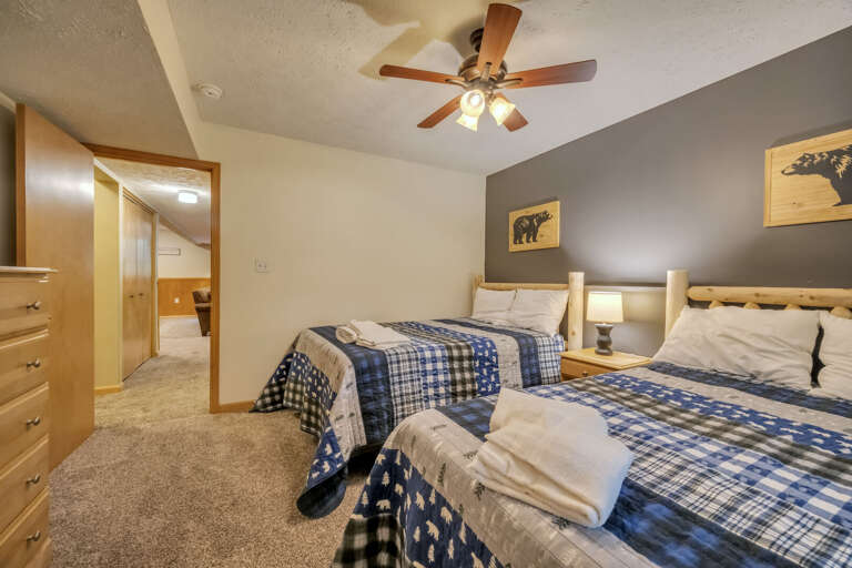 1st Floor Bedroom 1 with 2 Full Beds (sleeps 4)