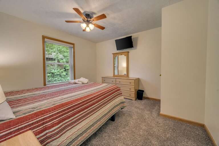 3rd Floor Bedroom 5 with TV & Storage