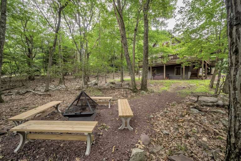 This Firepit Area Was Made for S'mores & Spooky Stories