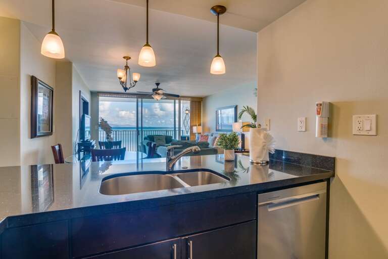 Maui Oceanview Kitchen