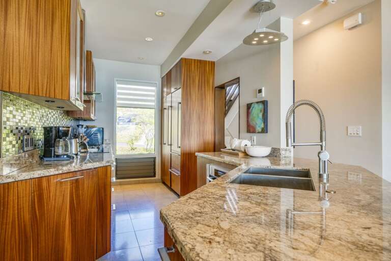 Full size appliances and custom cabinetry. Full size appliances and custom cabinetry.