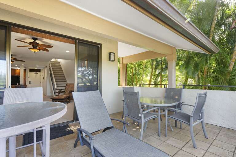 Lanai seating to watch the sunset