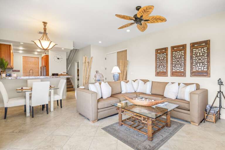 Comfort and simplicity with all the luxury you would expect for a Kapalua Bay Villa home.