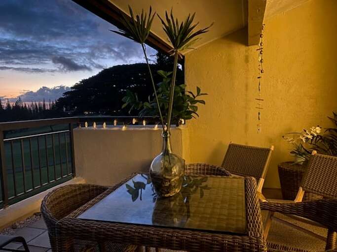 Dine al fresco Dine al fresco