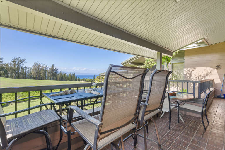 Spacious lanai