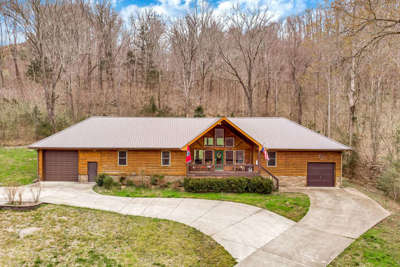 Green Door Lodge (Dog-Friendly) Near Center Hill Lake