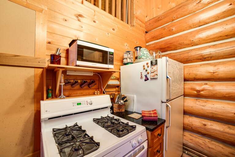 Another view of kitchen