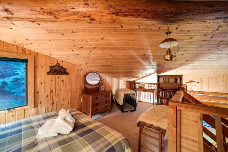 Another view of upstairs loft