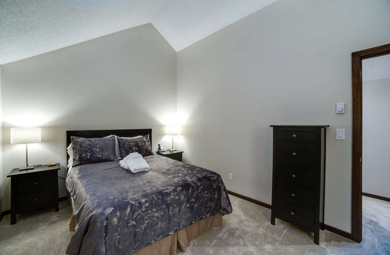 Upstairs bedroom Upstairs bedroom