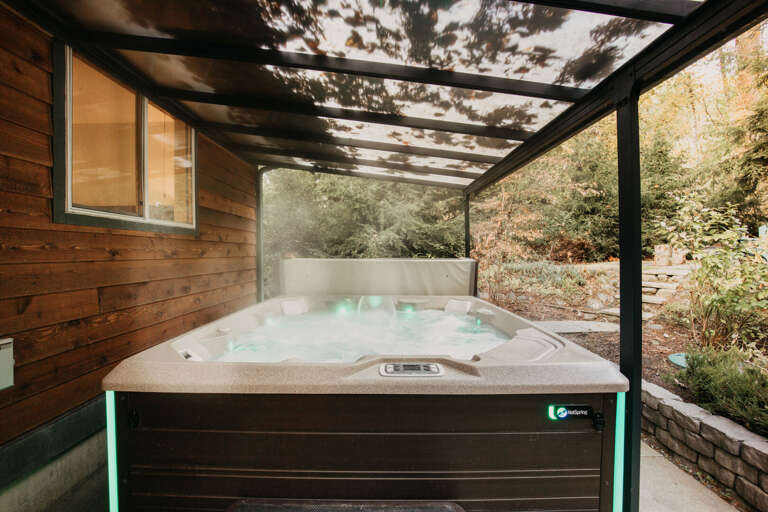 Your private outdoor hot tub!