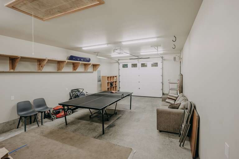 The ad-hock game room with a ping pong table