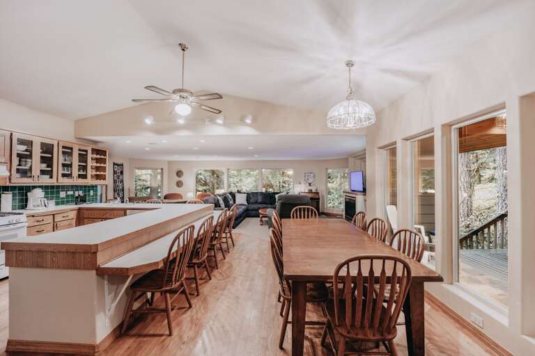 Dining room and main floor