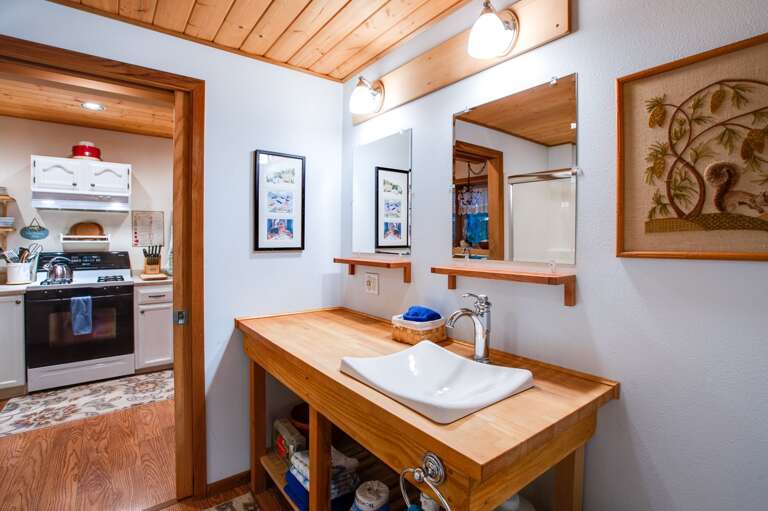 Another view of bathroom