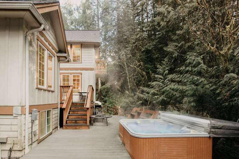 Lower level deck with hot tub Lower level deck with hot tub