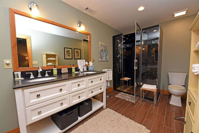 Hawk Haven-Blue Ridge cabin rentals