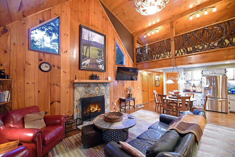 Hawk Haven-Blue Ridge cabin rentals