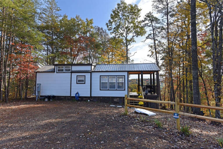 Sweet Creek Retreat Mountain View