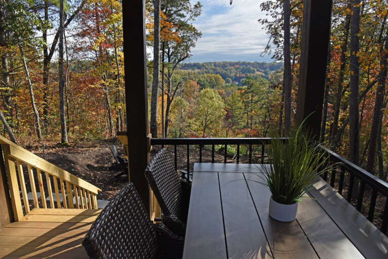 Sweet Creek Retreat -Ocoee River cabin rental