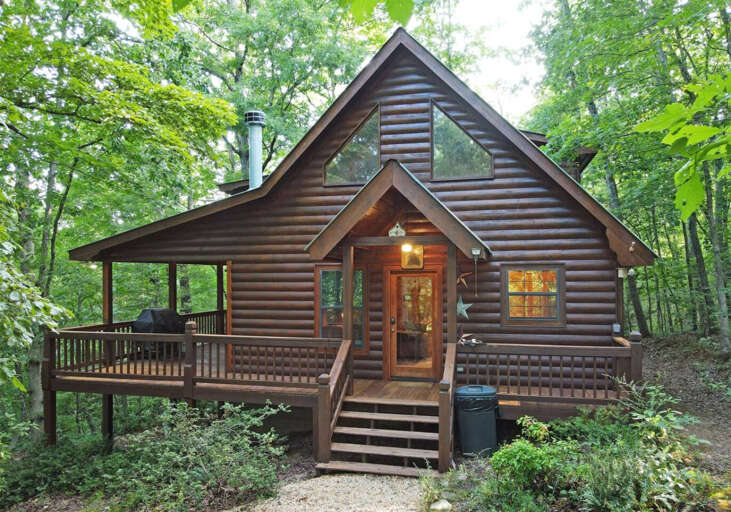 Wolf`s Den - Blue Ridge Cabin Rental