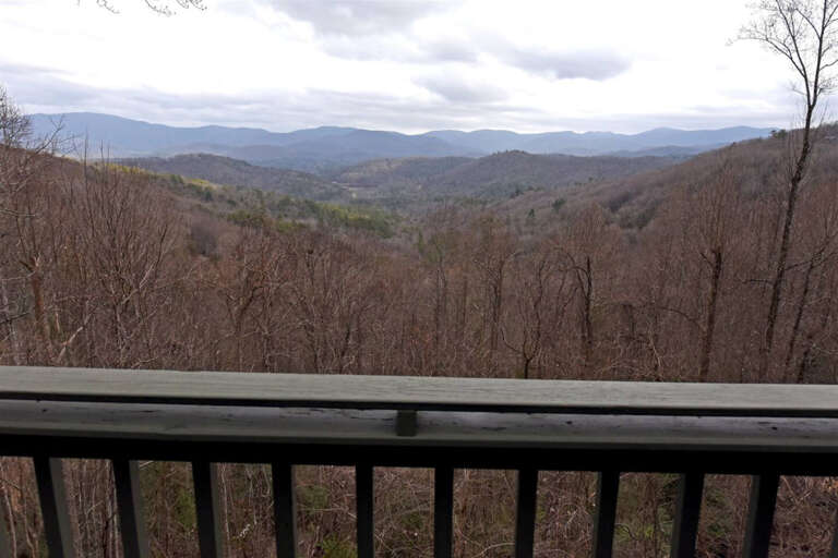 Over The Moon-Blairsville cabin rentals