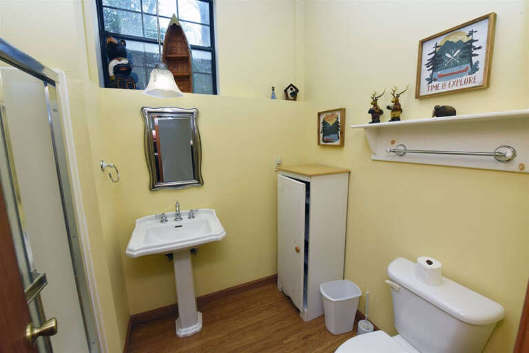 Over The Moon-Blairsville cabin rentals