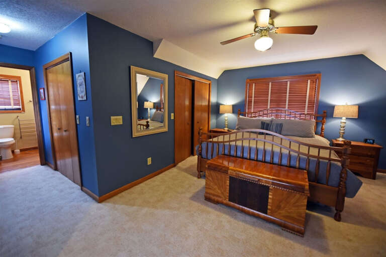 Over The Moon-Blairsville cabin rentals