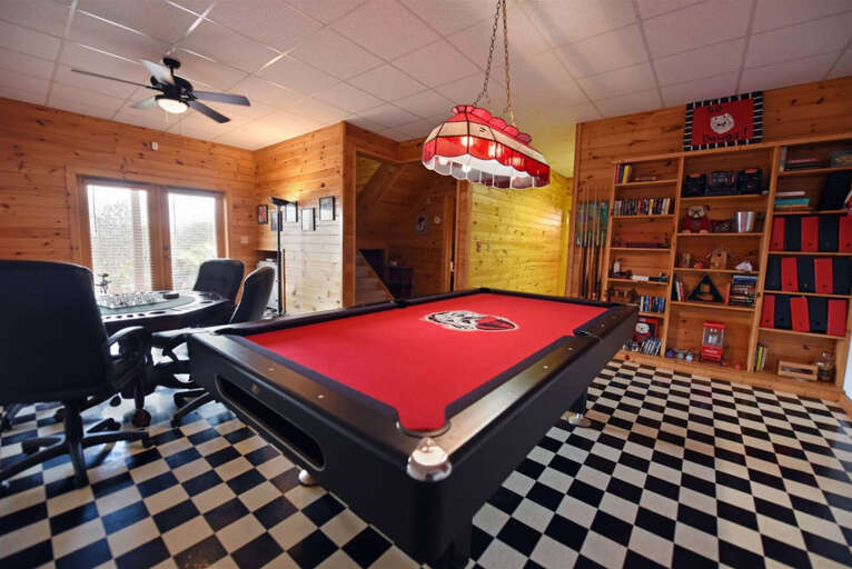 Point of View - Blue Ridge GA Game room