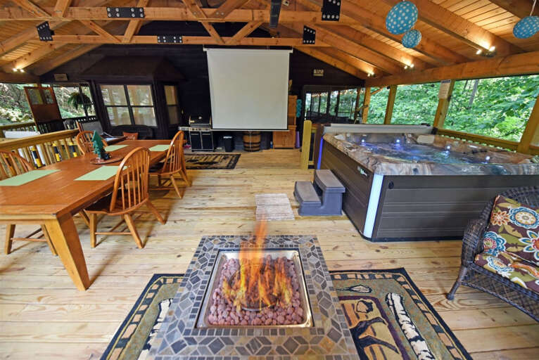 Poplar Ridge Retreat-Blairsville Exterior