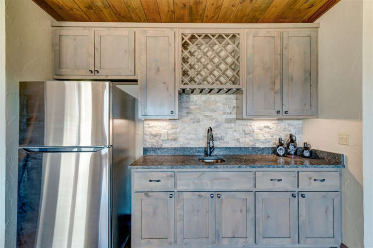 High Ridge Lodge- Epworth GA