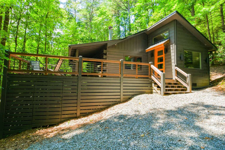 Peach and Plumeria Hideaway