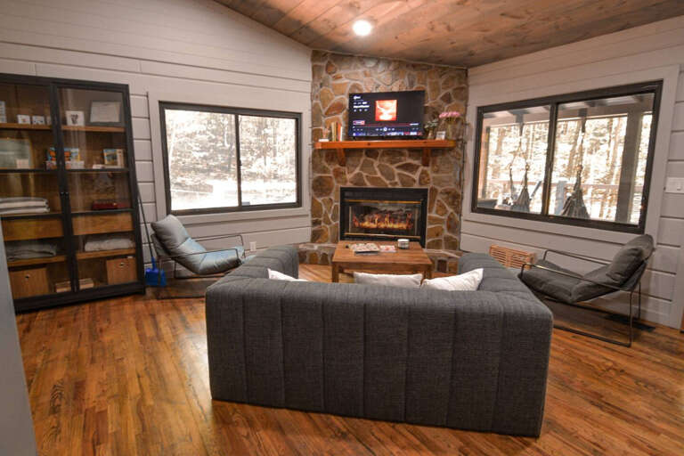 Peach and Plumeria Hideaway