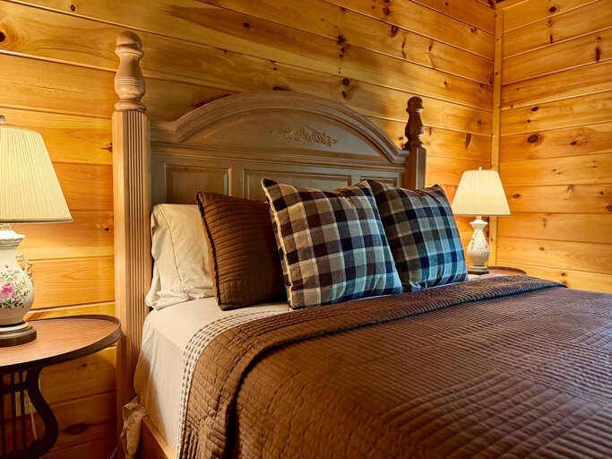 The Tree House- Morganton GA