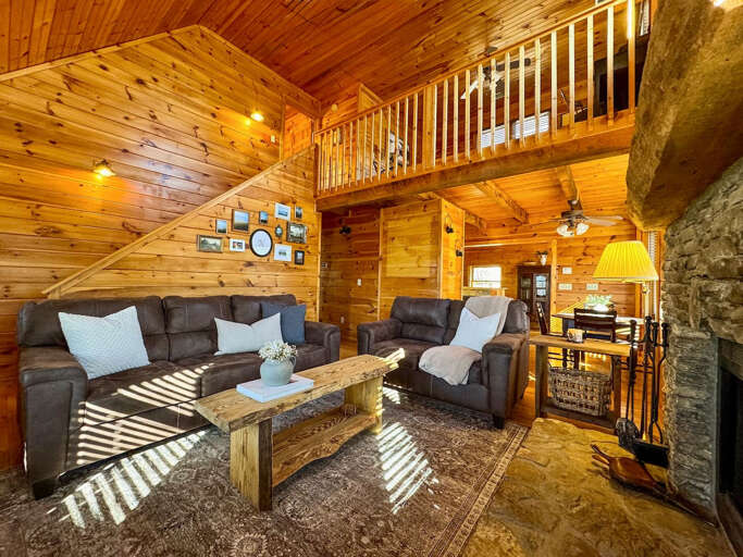 The Tree House- Morganton GA