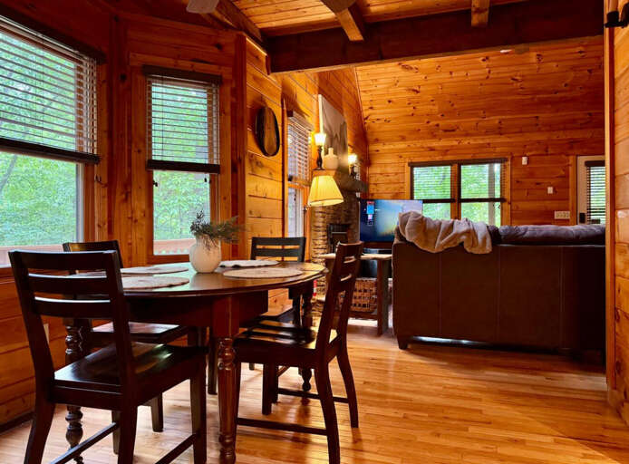 The Tree House- Morganton GA