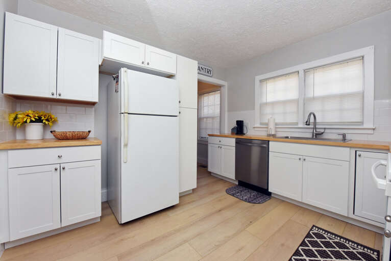 390 Main St, Ducktown 12-7-25_390MainSt_12072522.jpg