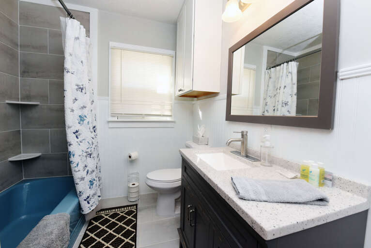 390 Main St, Ducktown 12-7-25_390MainSt_12072516.jpg