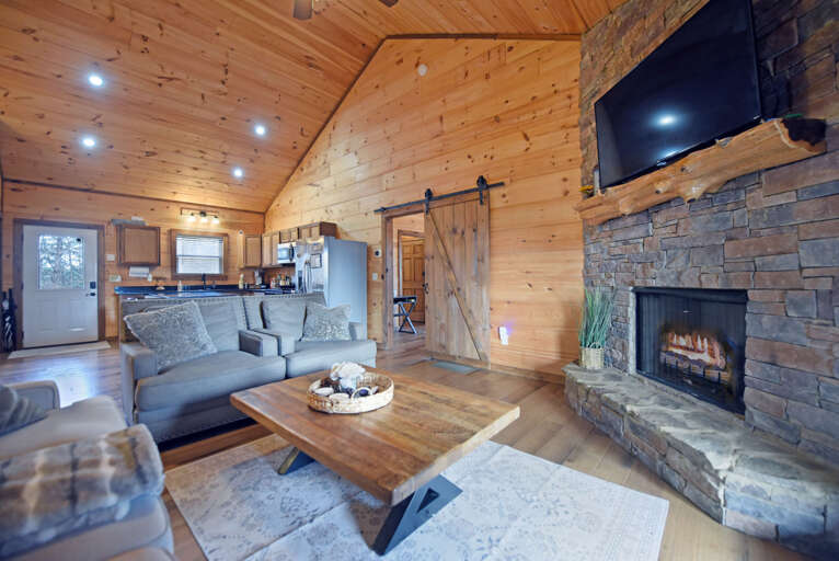 221 River Overlook Dr, Copperhill 12-7-25_221RiverOverlookDr_12072520.jpg