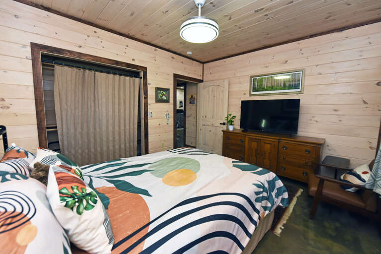 730SplitCreekRd_05142670.jpg