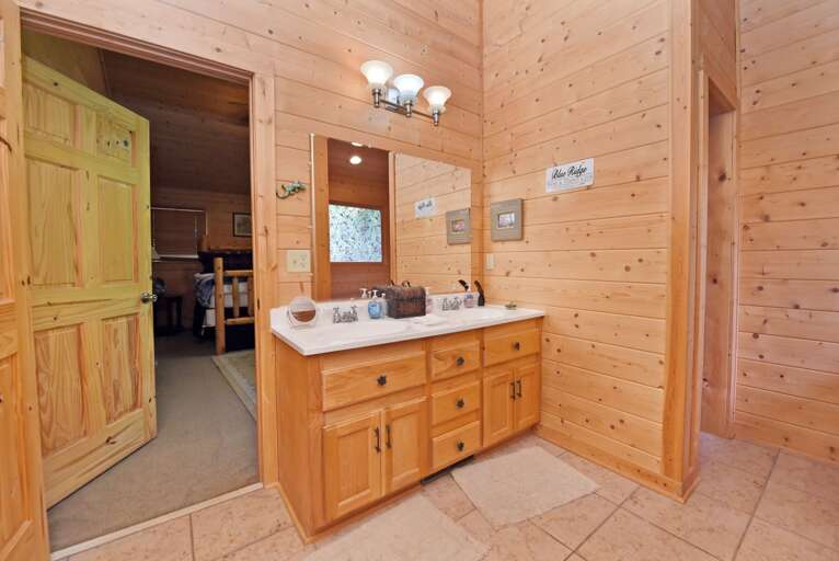 97FoxMtnCross_09082642.jpg