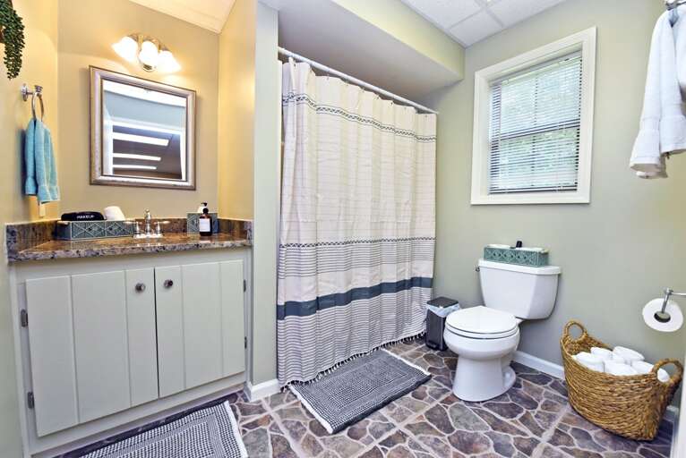 138OakwoodTrail_09082640.jpg