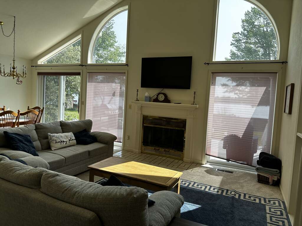 Carol's Cottage 3 Bedroom Holiday Rental in Oscoda MI (168013) Find