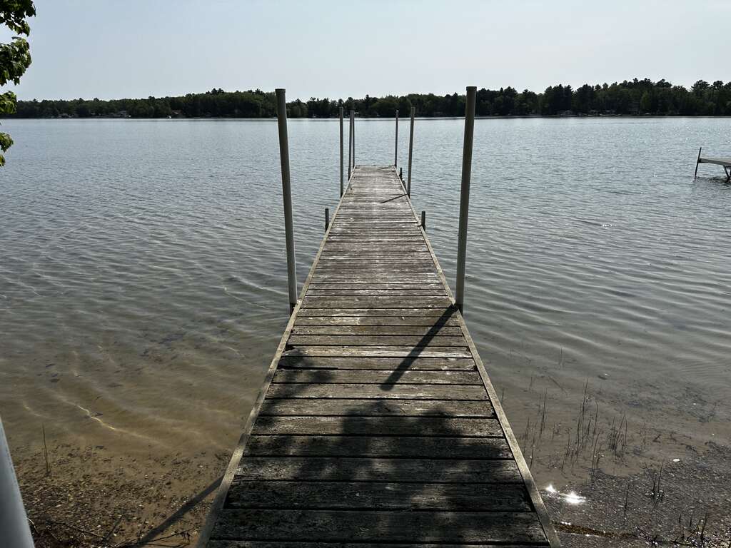 Carol's Cottage 3 Bedroom Holiday Rental in Oscoda MI (168013) Find