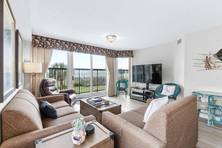 Living Lounge Looking Large, Vacation Rental Vista Visible