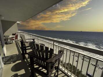 Crescent Shores 1002