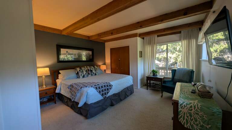 primary bedroom with ensuite