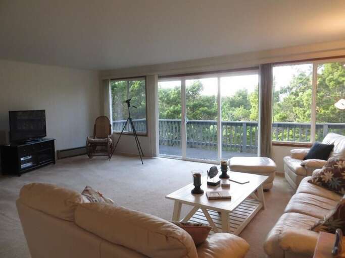 Living area North Deck