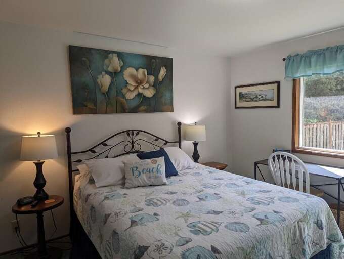 first floor queen bedroom