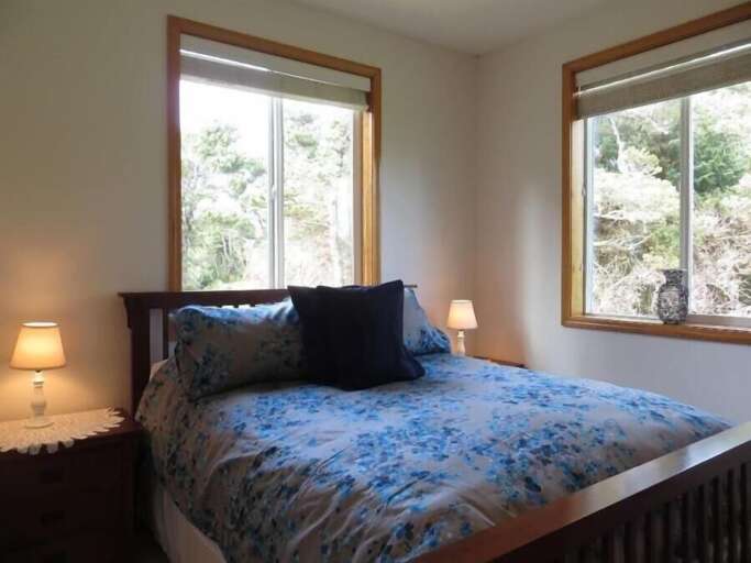 main floor queen room